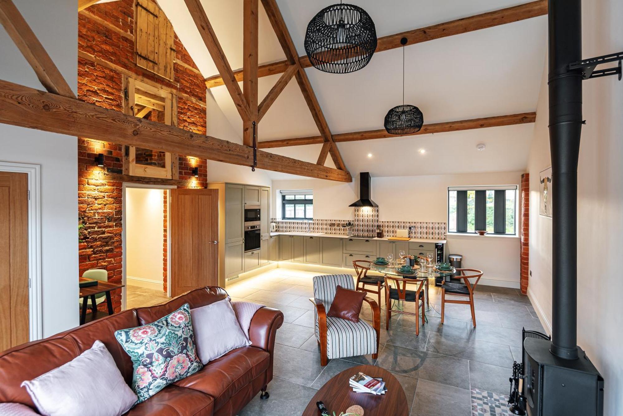 Pigeon House - Unique Barn With Private Garden, Hot Tub And Wood Burner Vila Shrewsbury Exterior foto