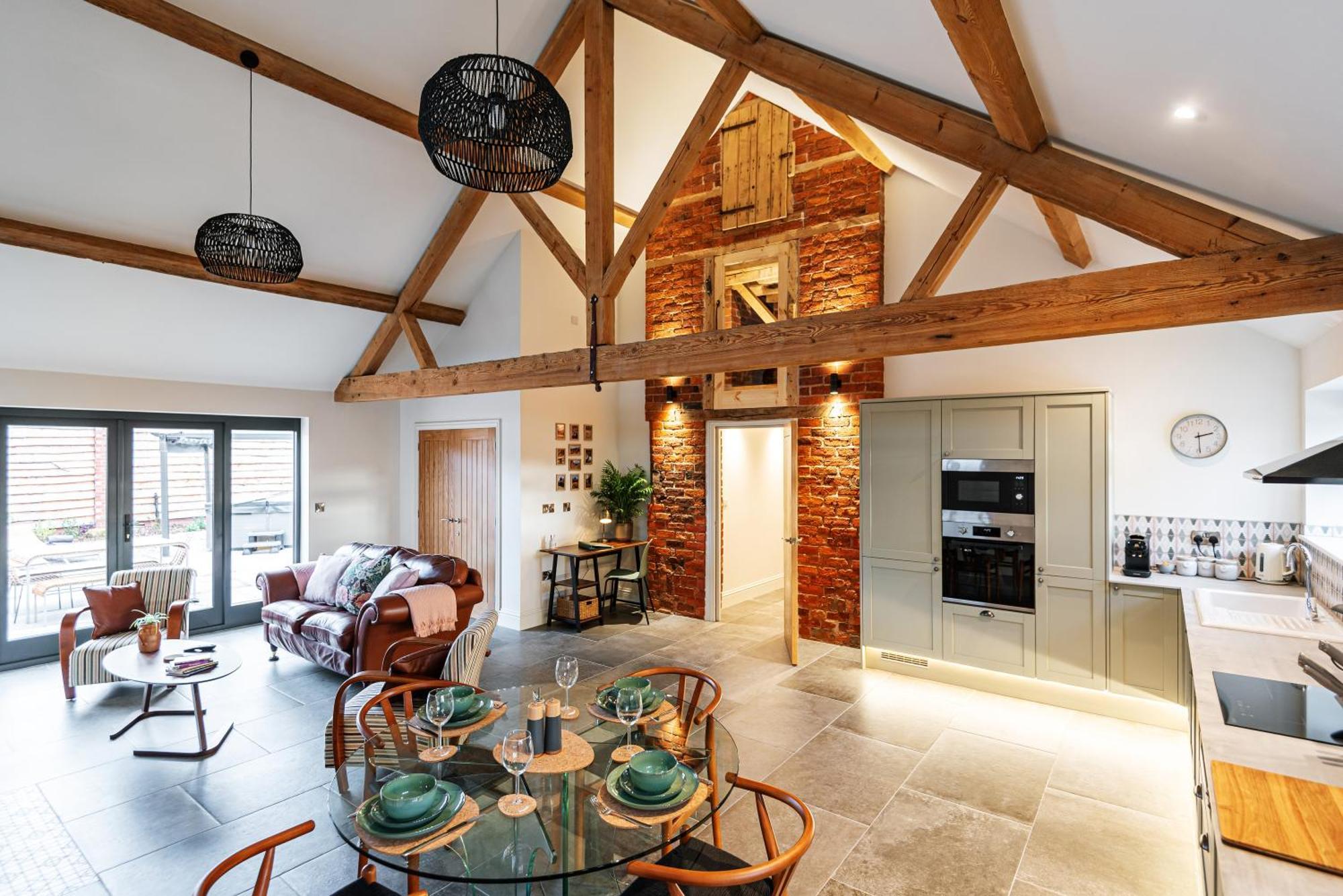 Pigeon House - Unique Barn With Private Garden, Hot Tub And Wood Burner Vila Shrewsbury Exterior foto